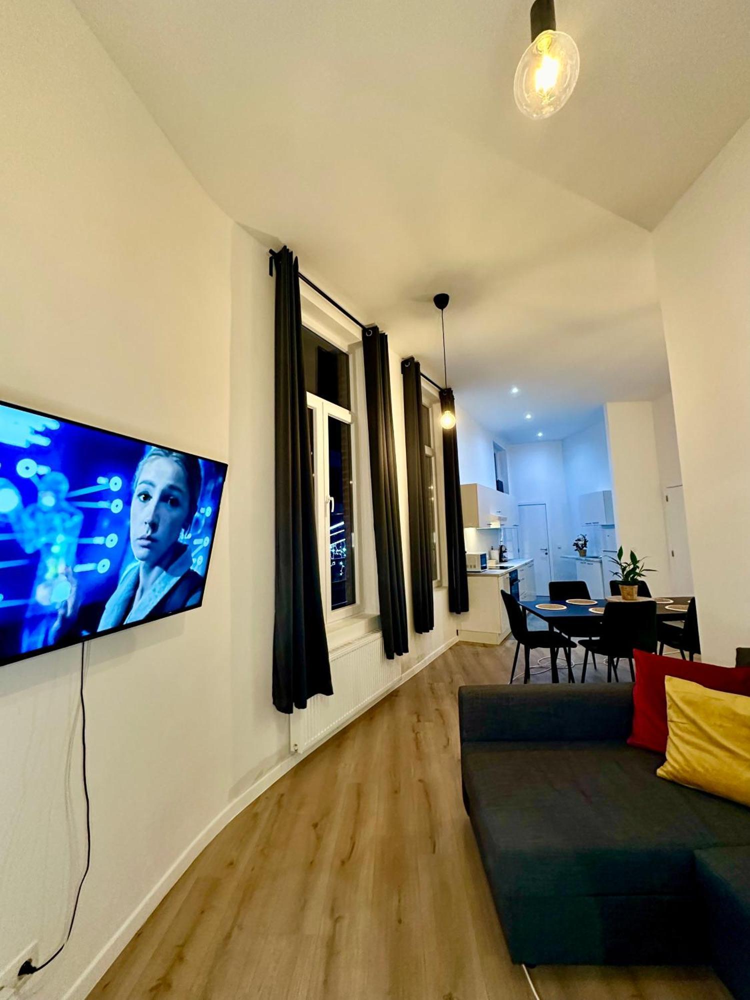 Luxury Suites Mons By Rikas Hotels Extérieur photo
